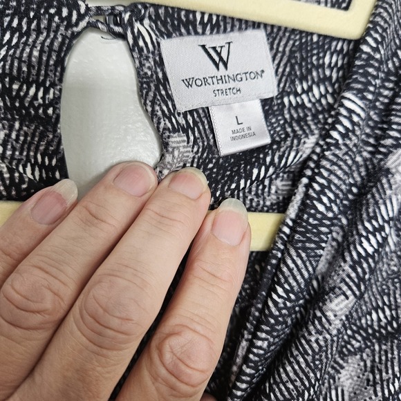 Worthington Women's Cowl Neck Silky Top Stretch Cinched Sides Large Dressy - Picture 4 of 5